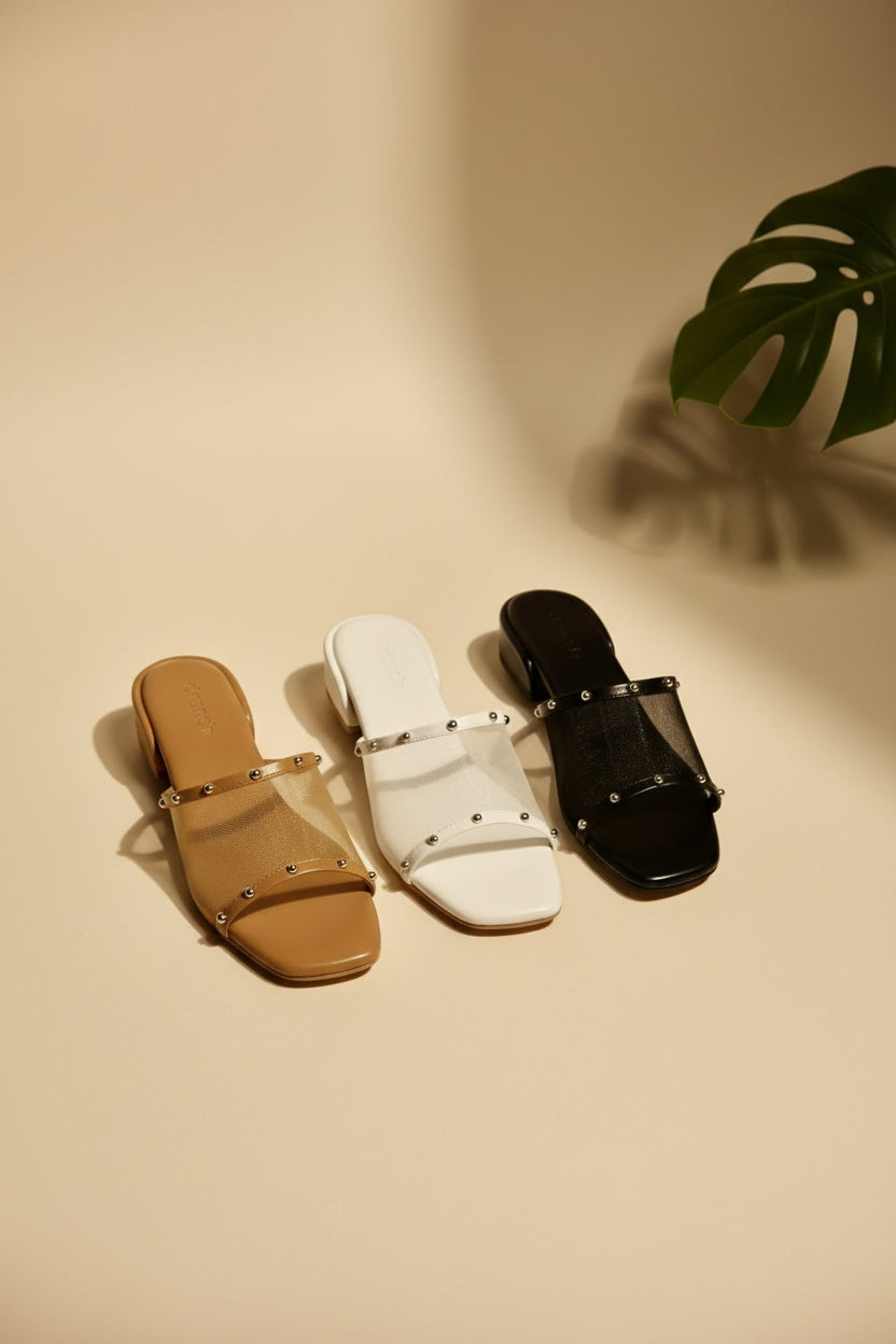 Nova Rivet Flats - Tan