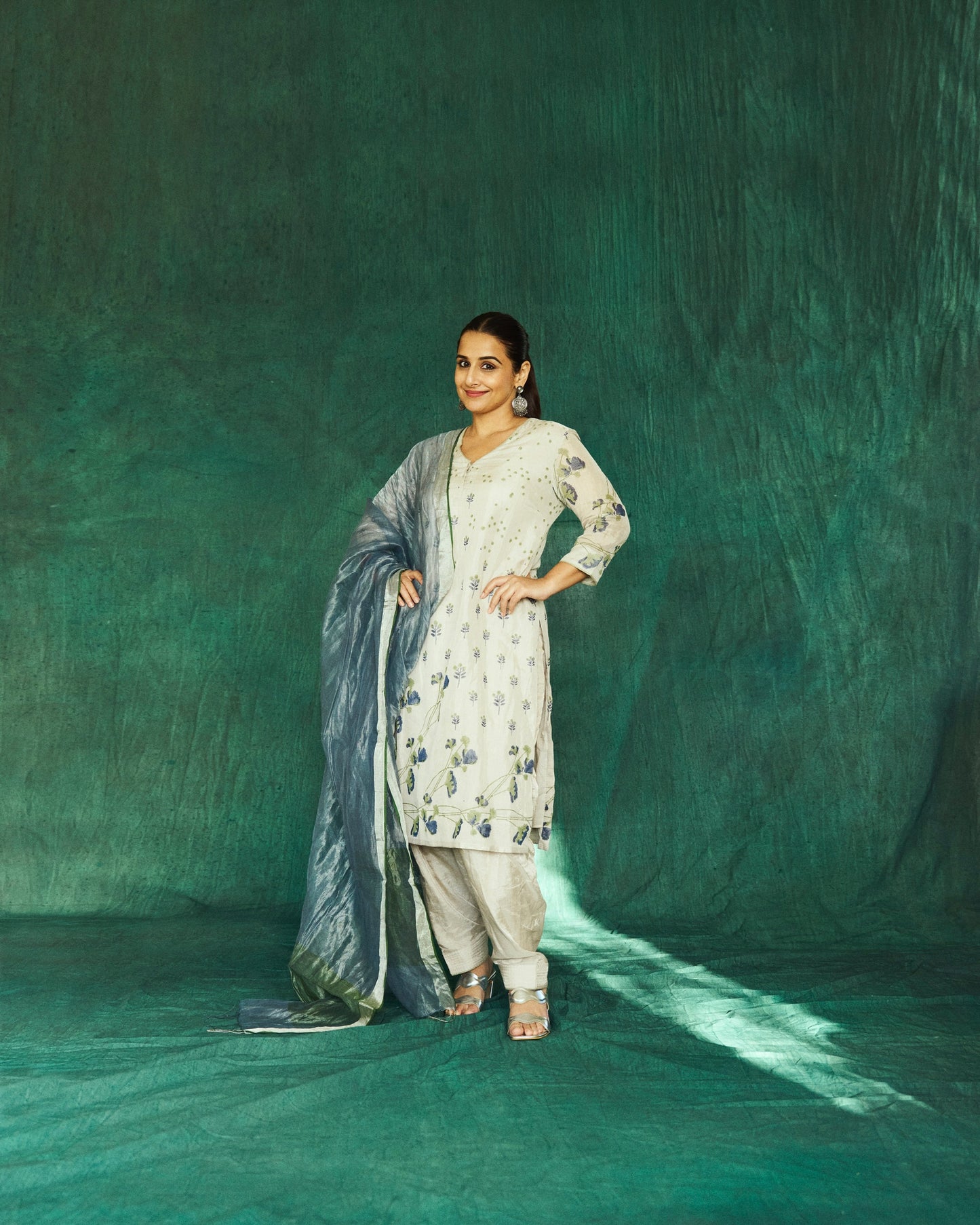 Vidya Balan in Bellini Heels - Gilded Gold