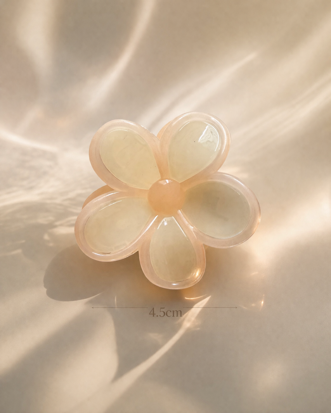 Flower Pop Beach Clip - White & Peach