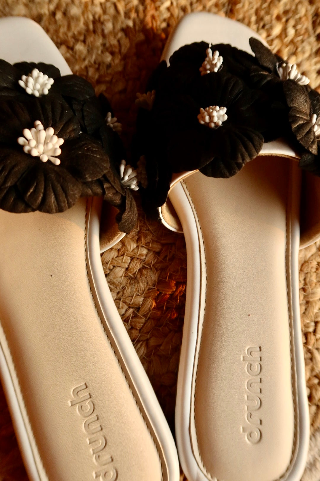 Gili Flats Black & White – top view, monochrome floral open-toe women's flats