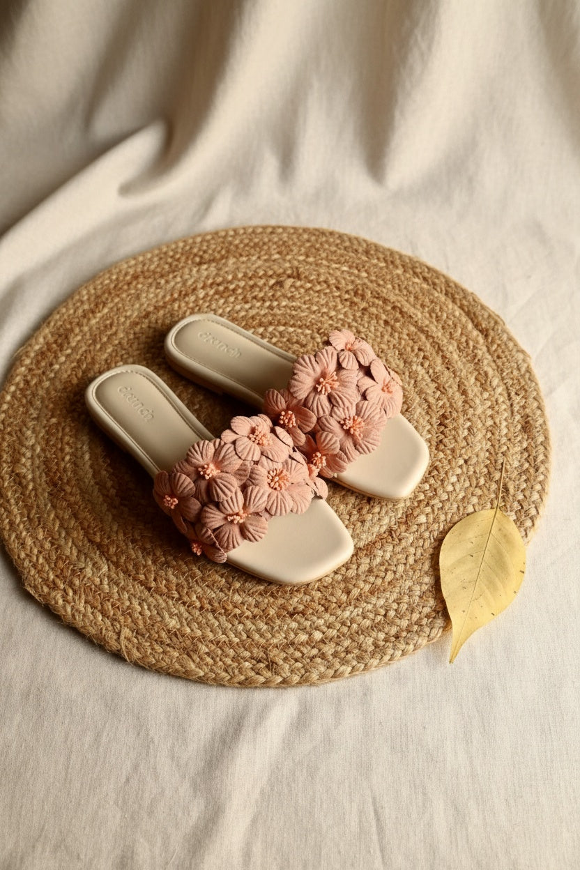 Gili Flats Peach – close-up of floral upper and square-toe design