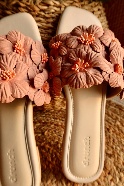 Gili Flats Peach – side view, lightweight cushioned flats for women
