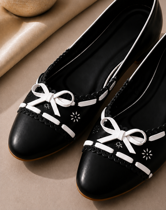 Juliette Ballet Flats  - Black