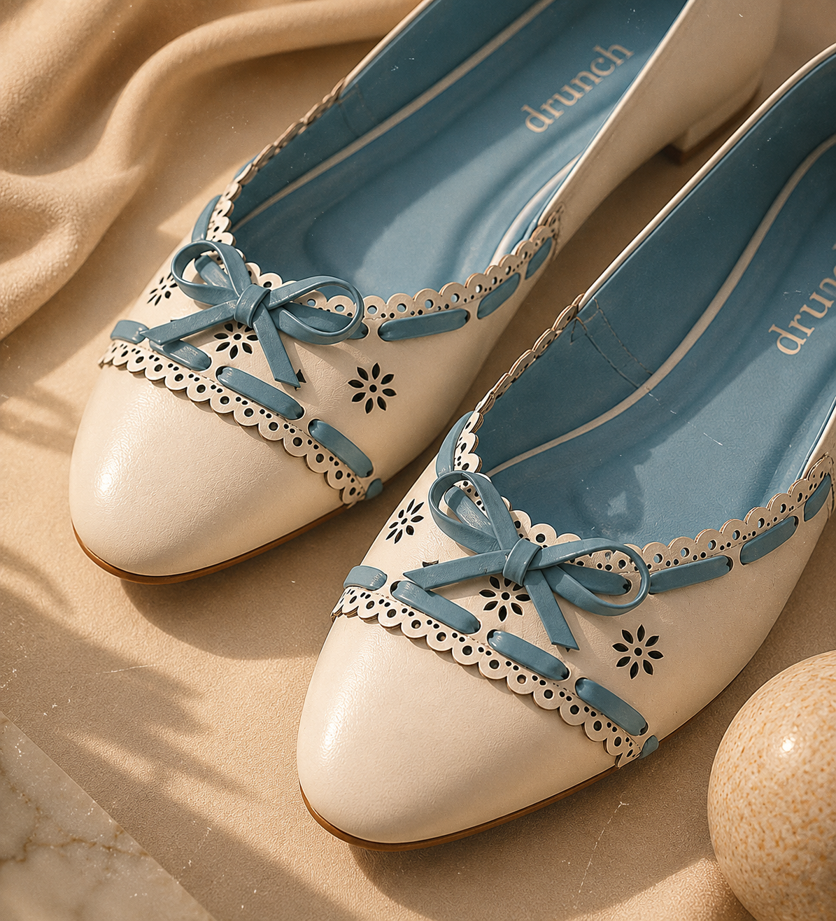 Pastel Blue Juliette Ballet Flats – Close Up of Scalloped Edge & Lace Bow Embellishment | Drunch