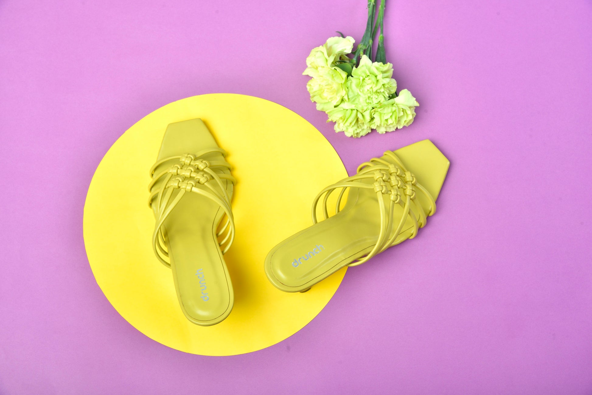 Sangria Heels Lime – close-up of ankle strap buckle and square-toe design